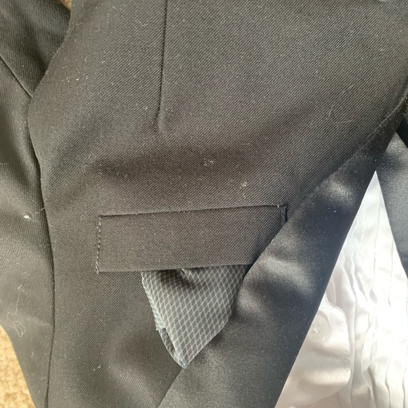 Toddler tuxedo - Picture 3 of 5